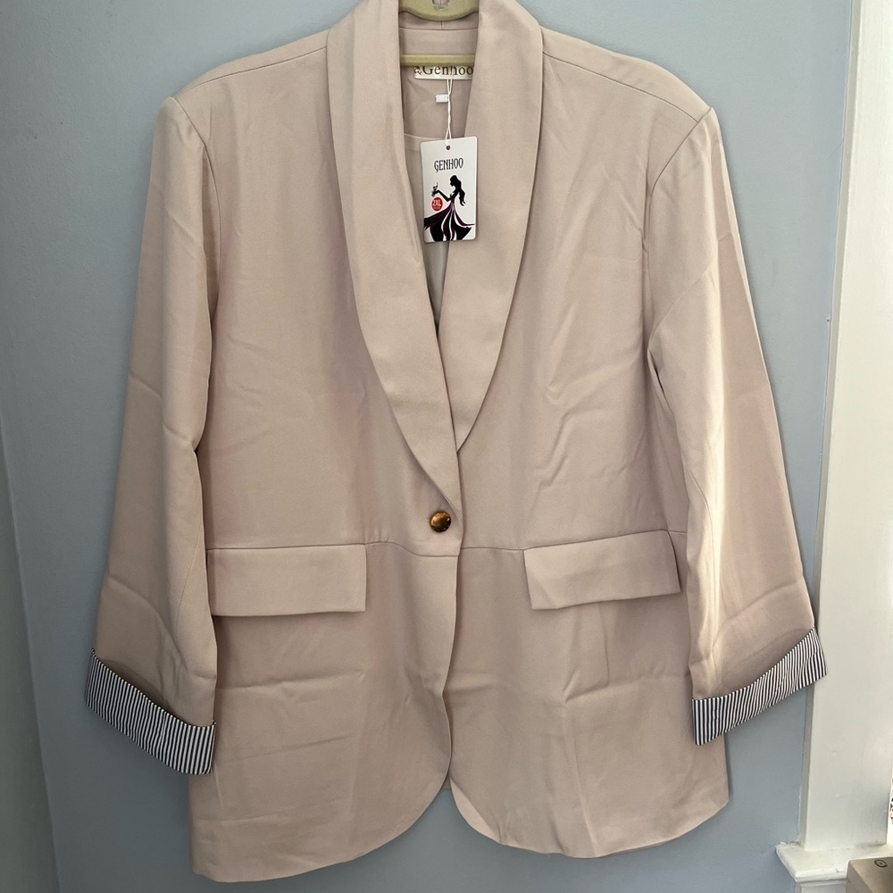 Cream Tailored Blazer‎ with Shawl Collar